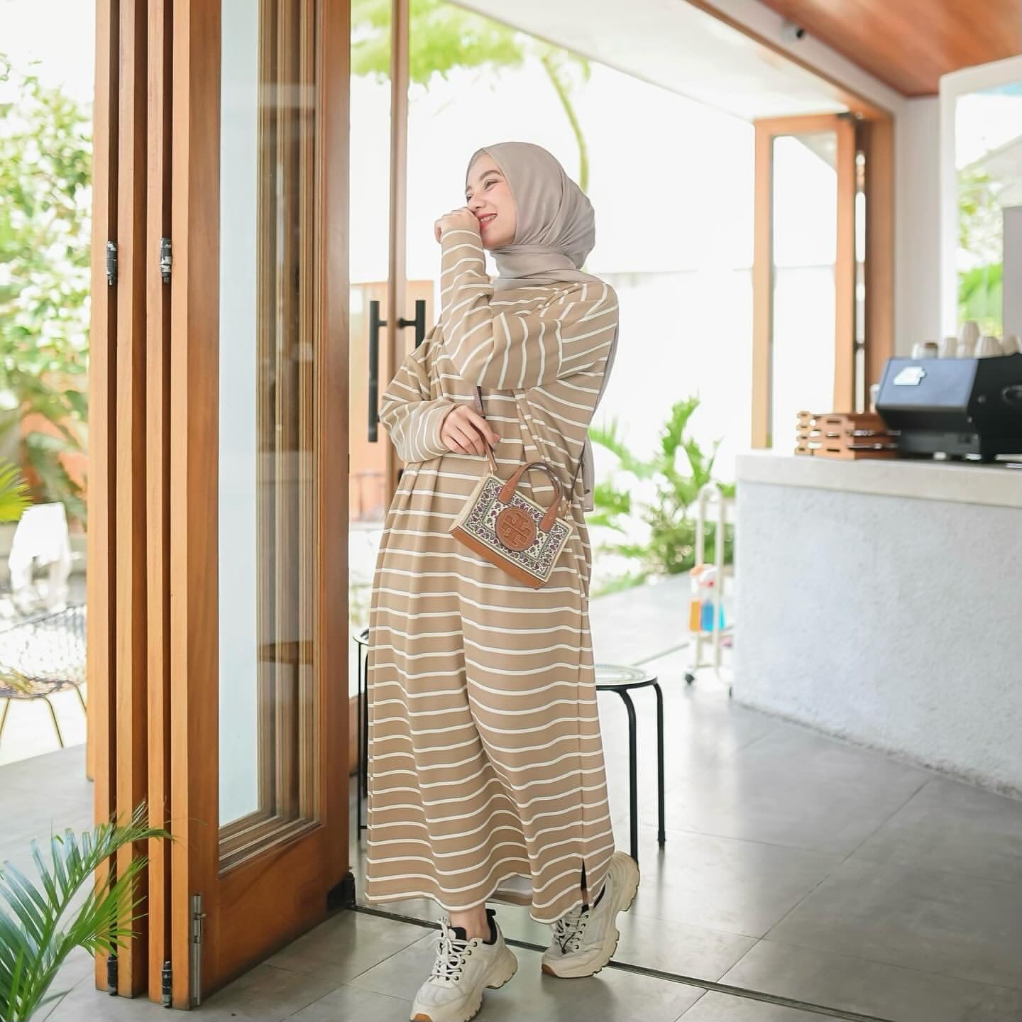 [PO] Stripey Midi Dress