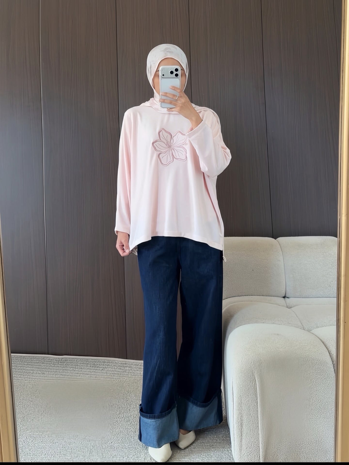 [PO] Rose Batwing Top