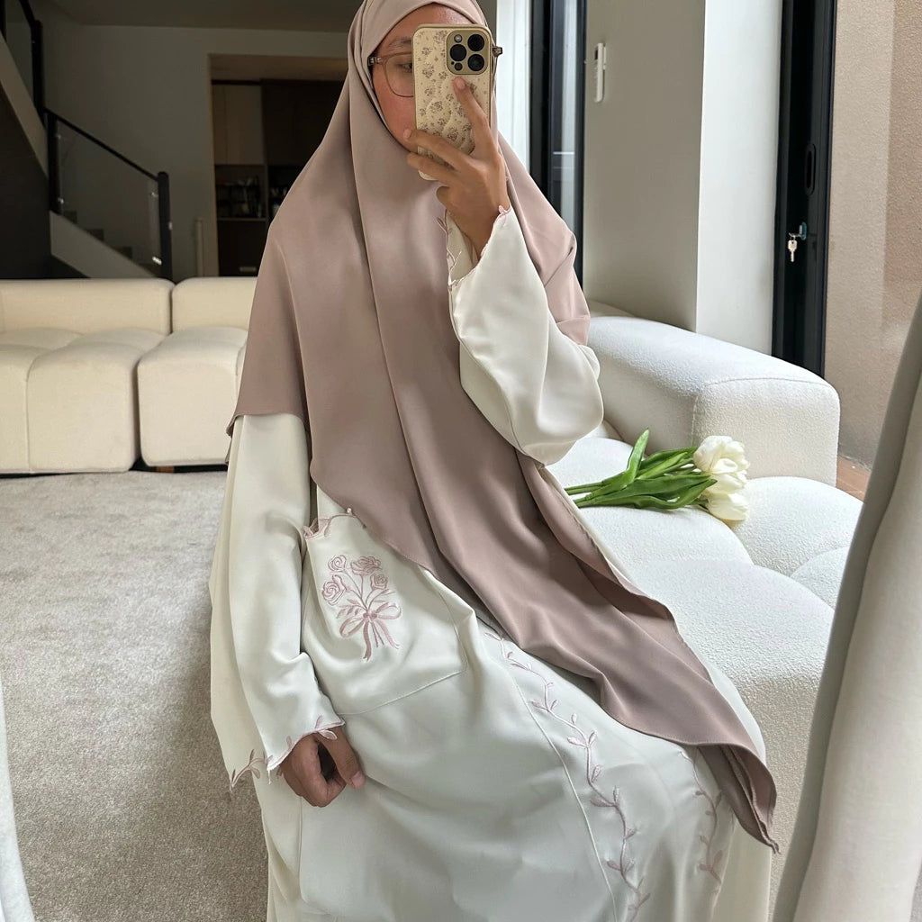 [PO] Safaa Abaya