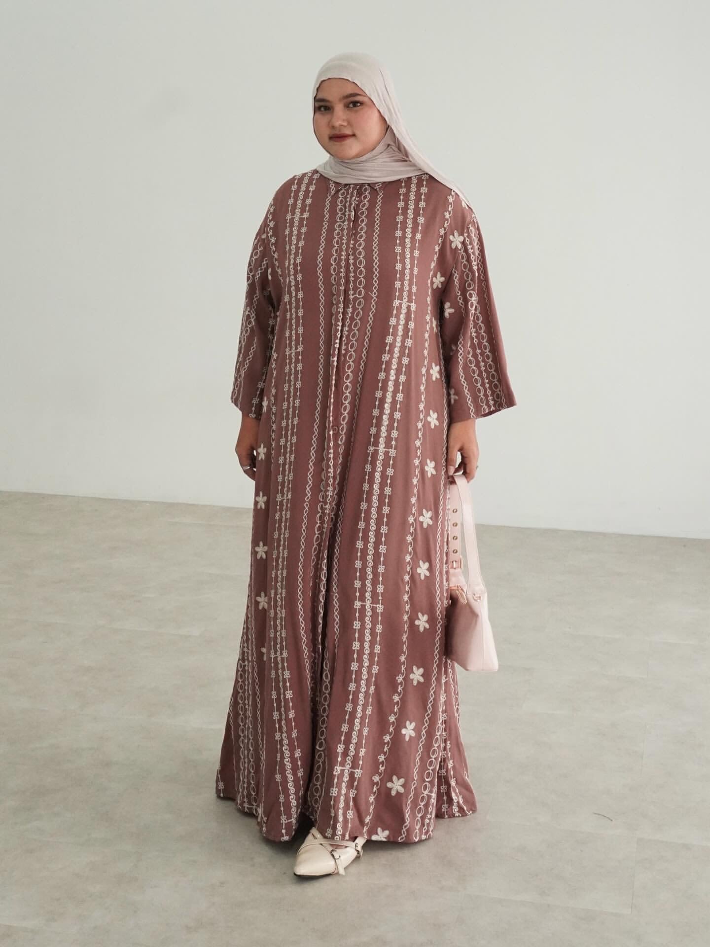 [PO] Ruhee Abaya