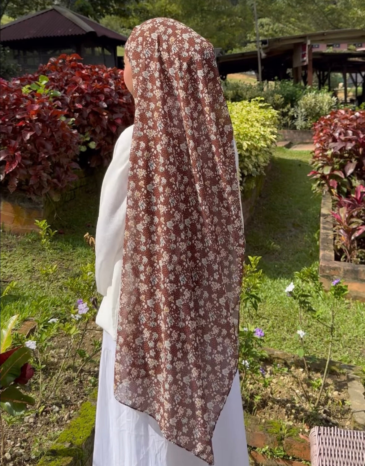 [PO] Elsie Instant Shawl / Bawal w Inner