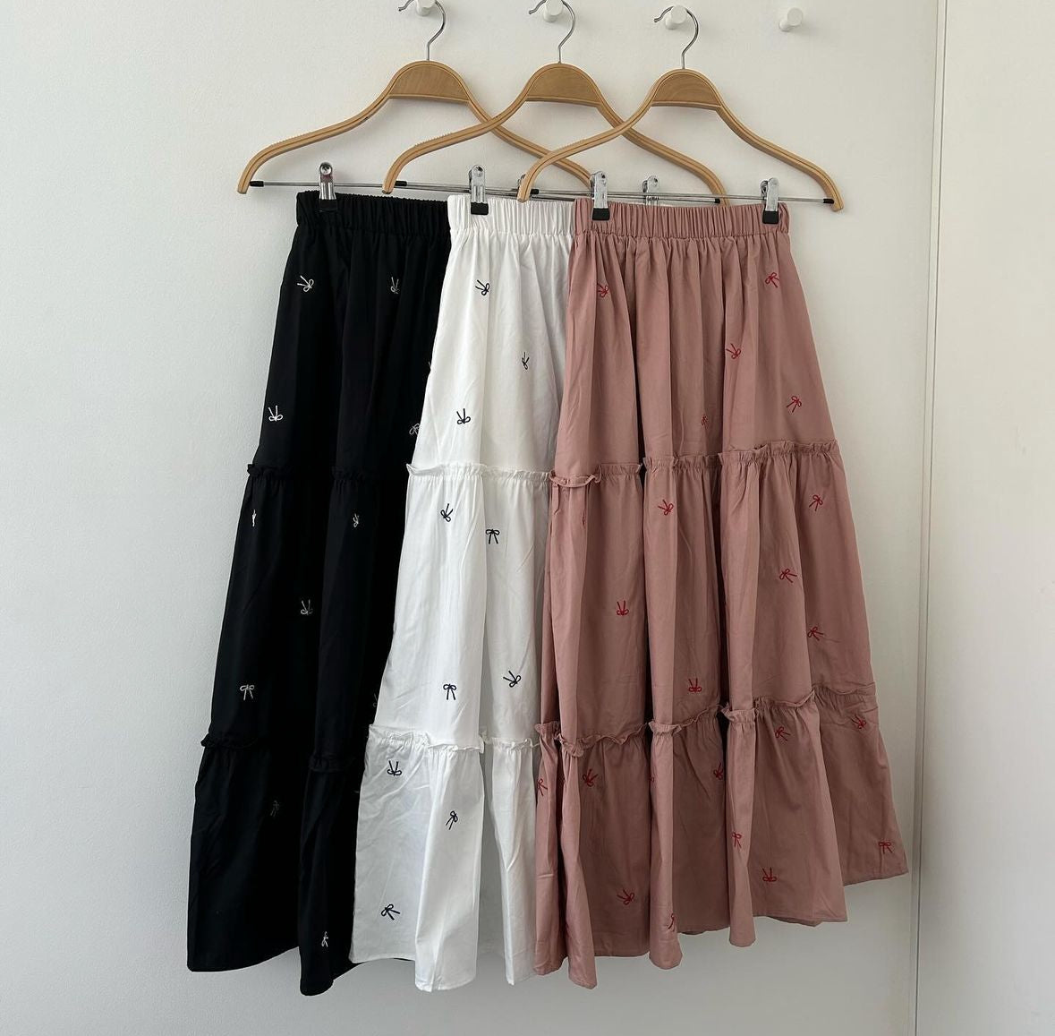 [INSTOCK] Ribbon Ruffle Skirt - Black (Last Piece)