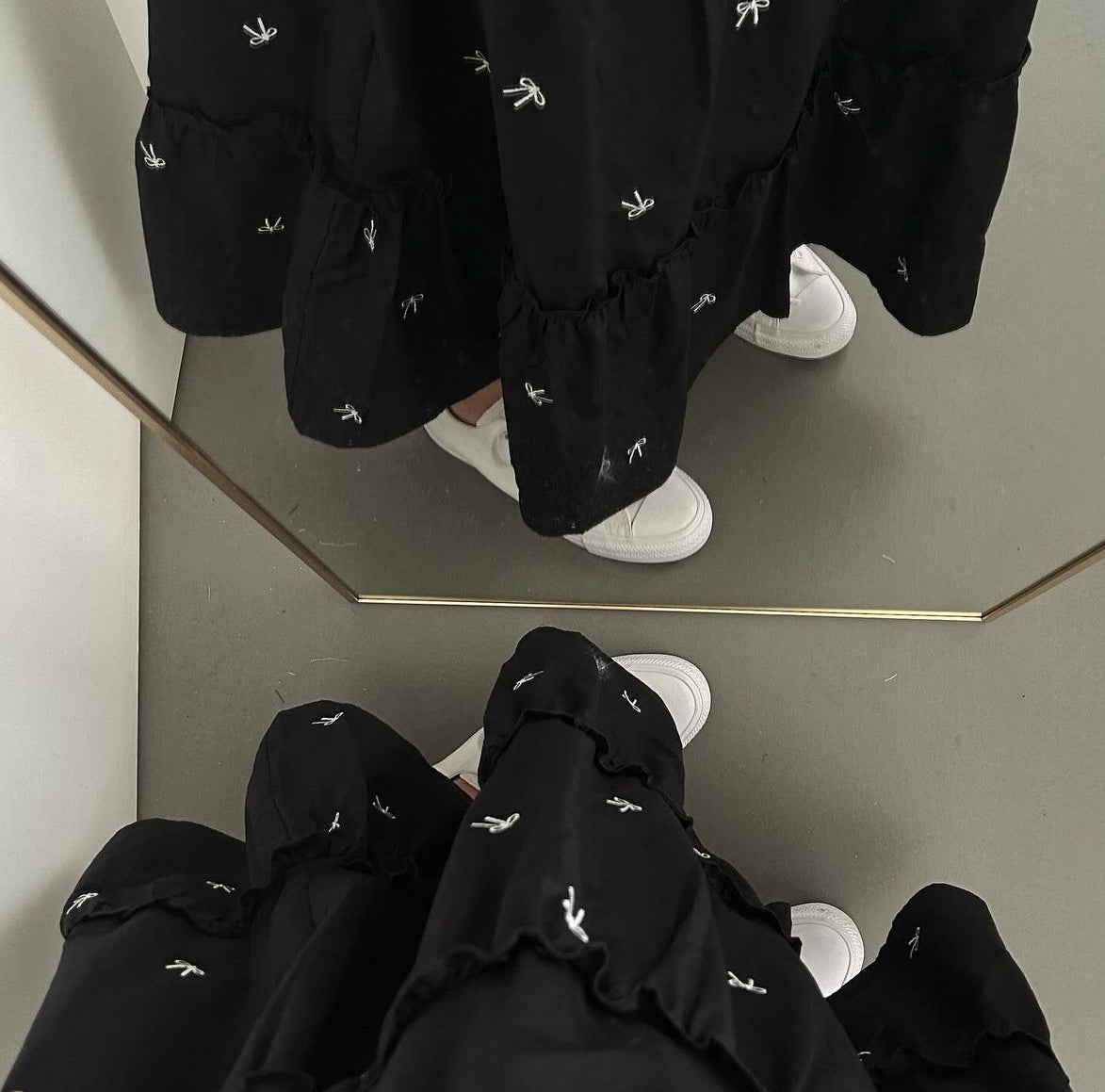 [INSTOCK] Ribbon Ruffle Skirt - Black (Last Piece)