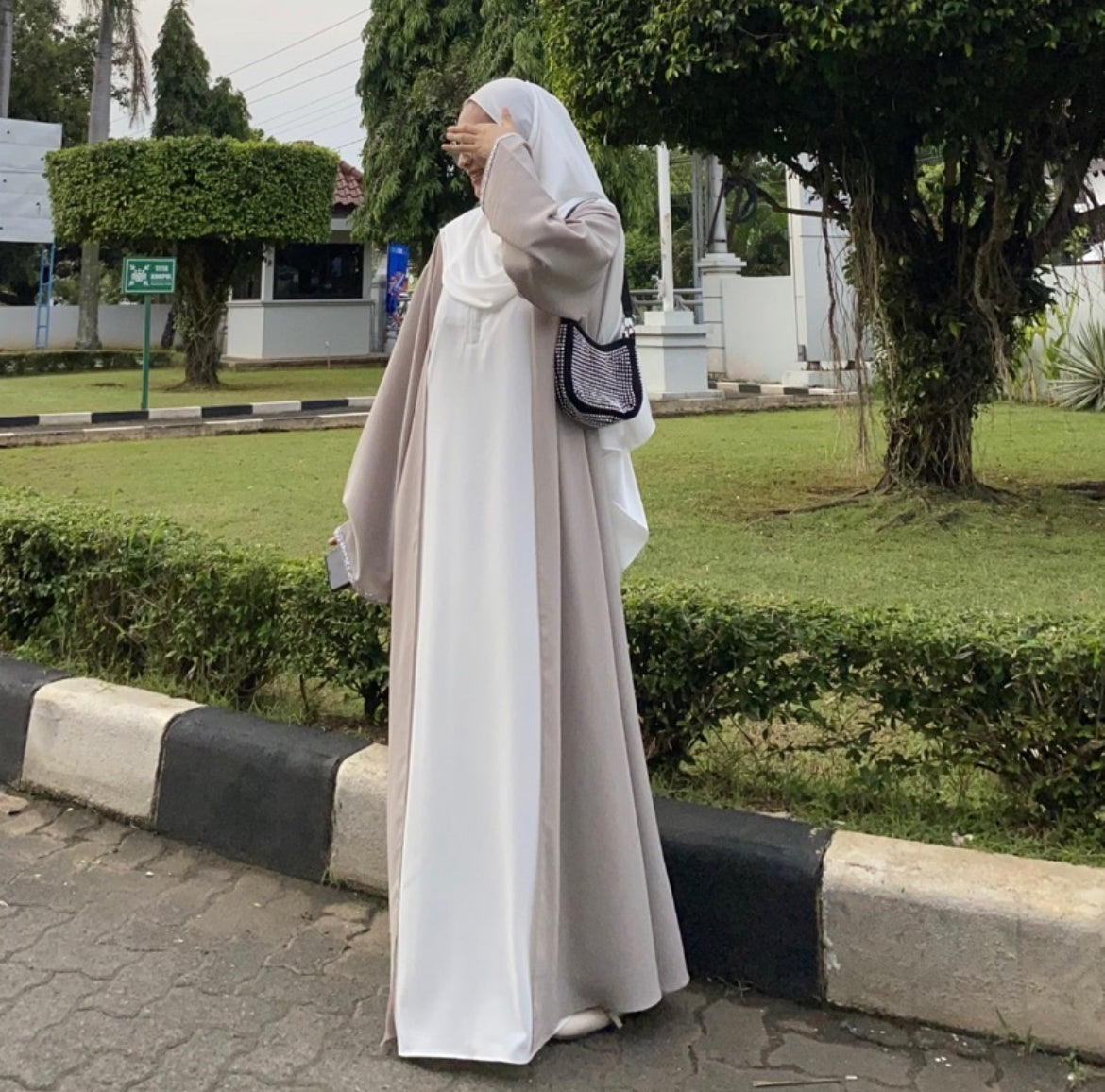[PO] Salma Abaya - 4 Colours
